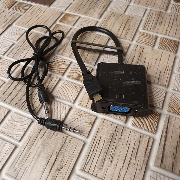 Видео -конвертор  (microHDMI на VGA ) +AUX